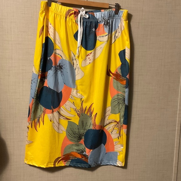 SHEIN Yellow Floral Midi Skirt - Picture 1 of 4